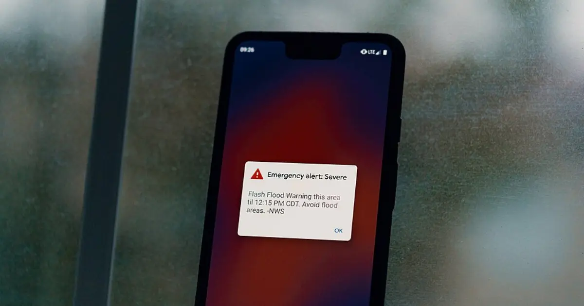 Gobierno aprobó sistema de alertas tempranas: los avisos de emergencia llegarán directamente a los celulares